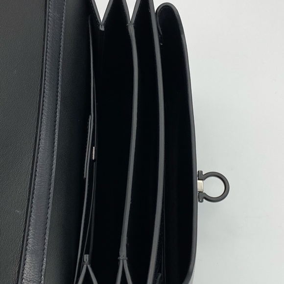 Salvatore Ferragamo Trifolio shoulder bag - Picture 8 of 16